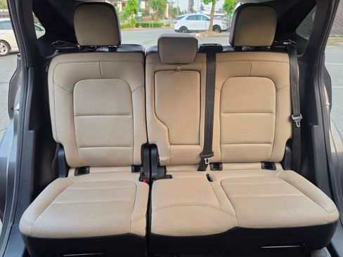 Used 2020 Ford Escape SE Sport FWD image 11