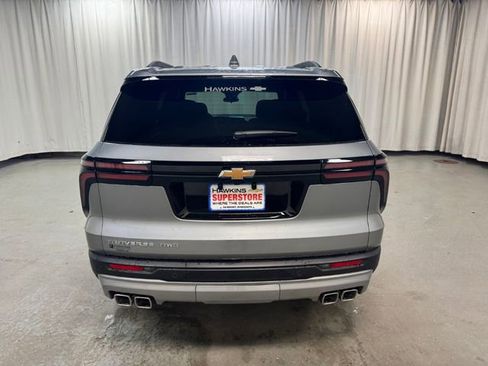 New 2026 Chevrolet Traverse LT w/ LPO, Floor Liner Package AWD/4WD image 5