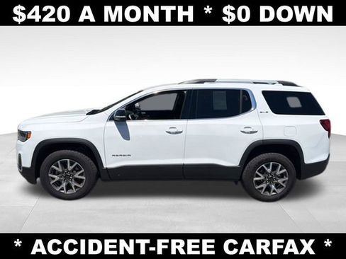 Used 2023 GMC Acadia SLE w/ Driver Convenience Package FWD image 2