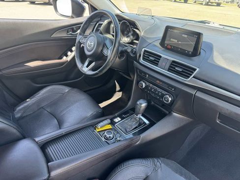 Used 2017 MAZDA MAZDA3 Grand Touring FWD image 13
