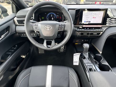 New 2026 Toyota Camry SE w/ Convenience Package FWD image 22