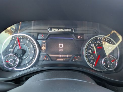 Used 2025 RAM 1500 Big Horn image 15