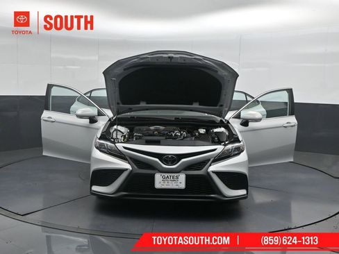 Used 2024 Toyota Camry SE FWD image 54