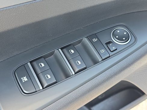 Used 2021 Kia Forte Sedan image 16