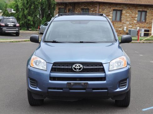 Used 2012 Toyota RAV4 4WD w/ Value Pkg image 3