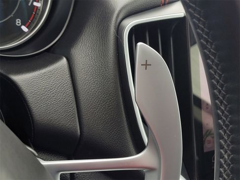 Used 2022 Maserati Ghibli Modena Q4 image 33