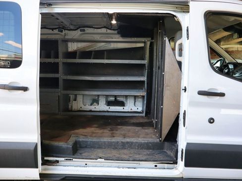 Used 2018 Ford Transit 250 130 Low Roof RWD image 42