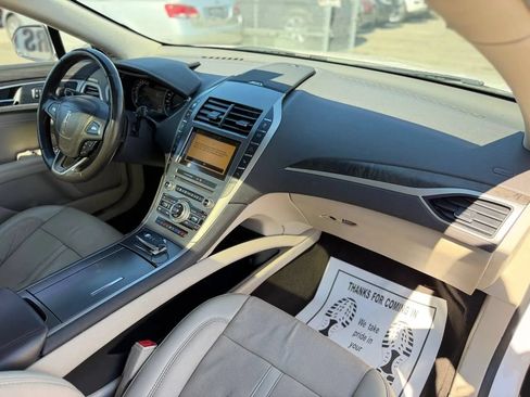 Used 2019 Lincoln MKZ Reserve FWD image 40