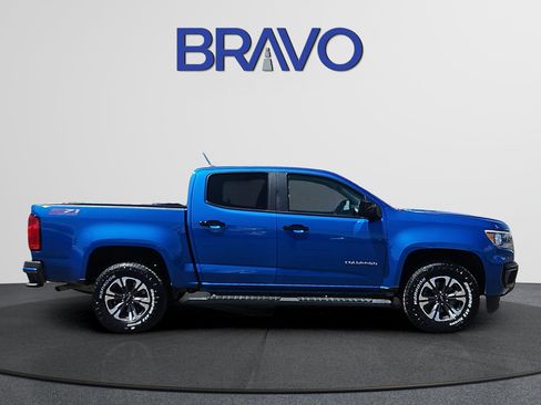 Used 2022 Chevrolet Colorado Z71 AWD/4WD image 5
