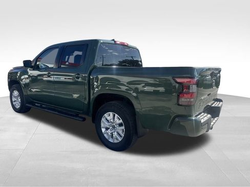 Used 2022 Nissan Frontier SV w/ Technology Package image 5