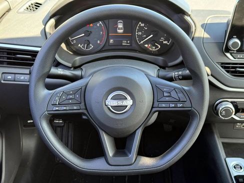 Certified 2025 Nissan Altima 2.5 S image 15