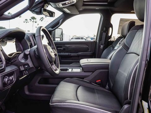New 2026 RAM 2500 Limited image 22