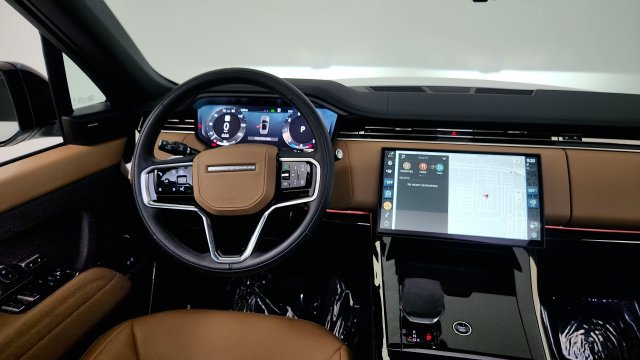 Used 2025 Land Rover Range Rover Sport SE AWD/4WD image 52