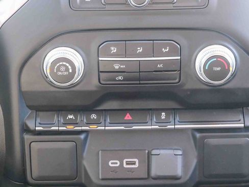 Used 2024 GMC Sierra 1500 Pro w/ Trailering Package AWD/4WD image 15