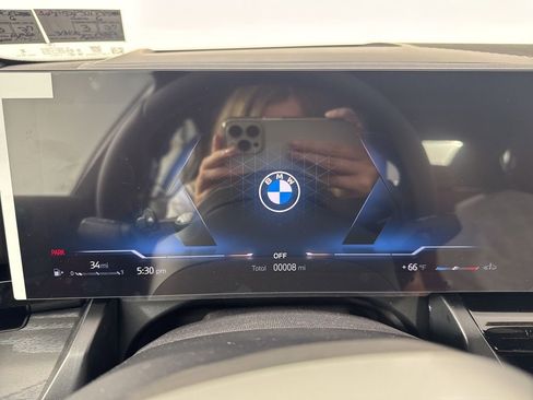 New 2026 BMW 530i xDrive w/ M Sport Package AWD/4WD image 21