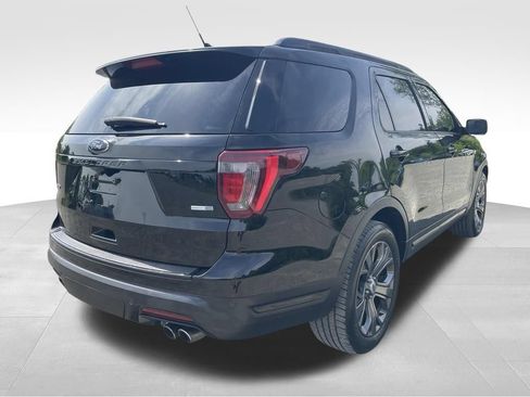 Used 2018 Ford Explorer Sport w/ Equipment Group 401A AWD/4WD image 16