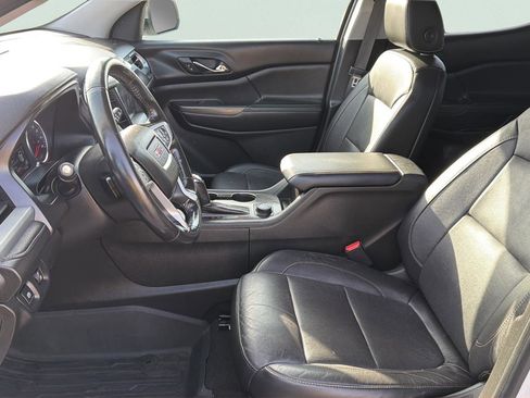 Used 2017 GMC Acadia SLT image 12