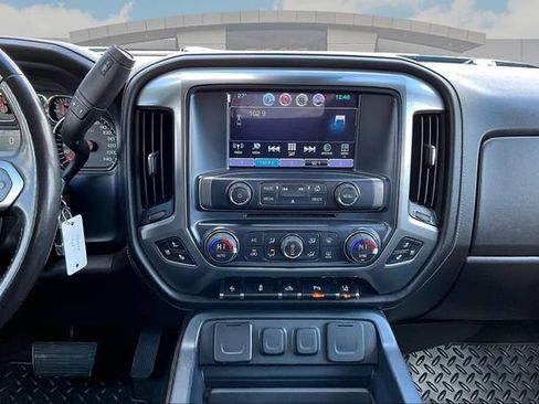 Used 2018 Chevrolet Silverado 2500 LTZ w/ LTZ Plus Package image 8