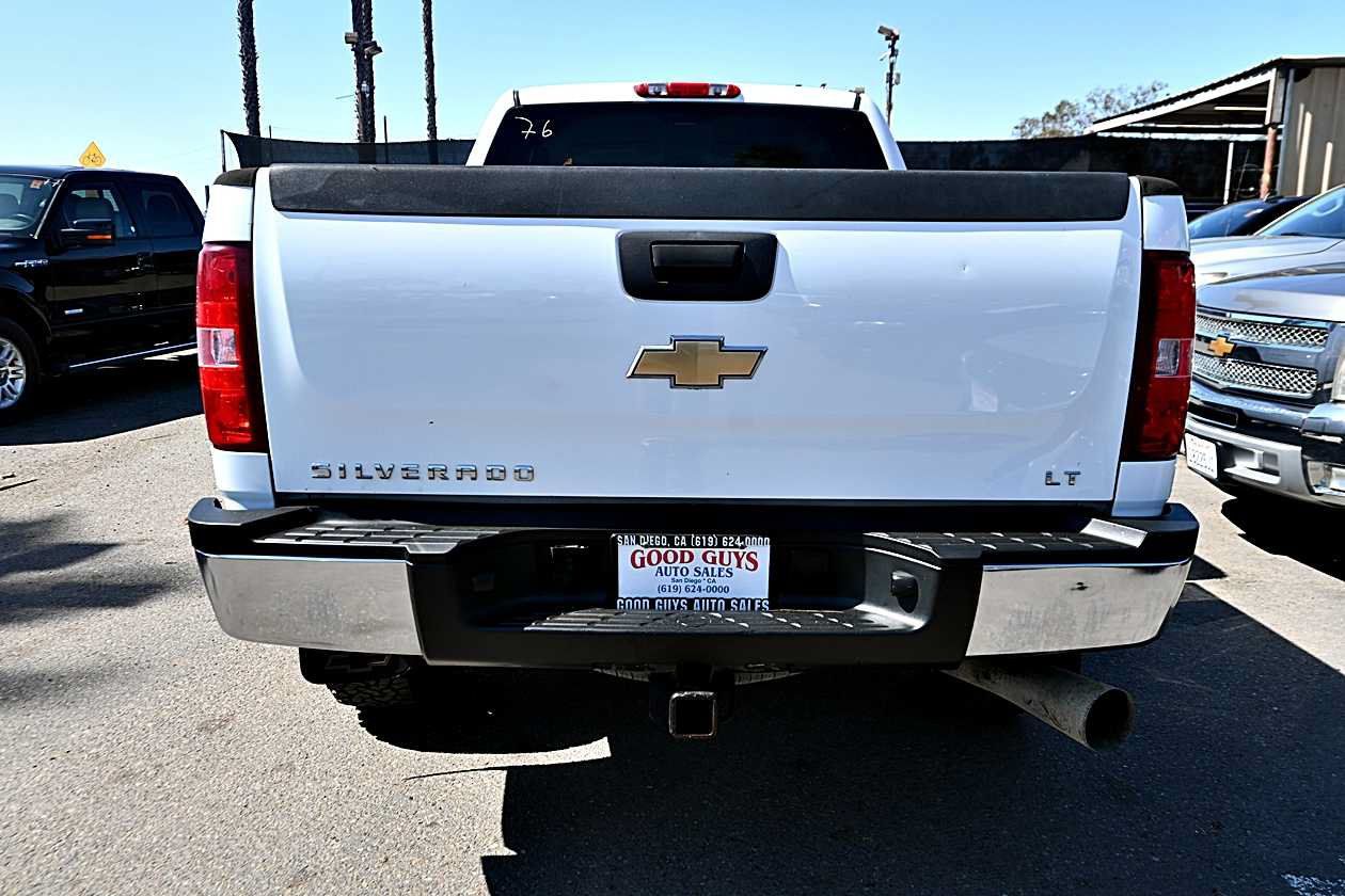Used 2007 Chevrolet Silverado 2500 LT AWD/4WD image 6