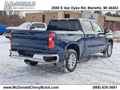 Used 2021 Chevrolet Silverado 1500 LT w/ Bed Protection Package image 3