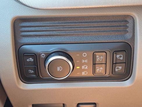 Used 2026 Ford F450 Platinum w/ Platinum Plus Package AWD/4WD image 25