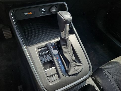 Used 2024 Honda CR-V LX image 15