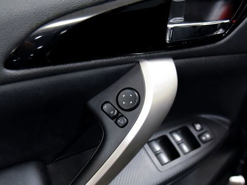 Used 2025 Mitsubishi Eclipse Cross SE AWD/4WD image 19
