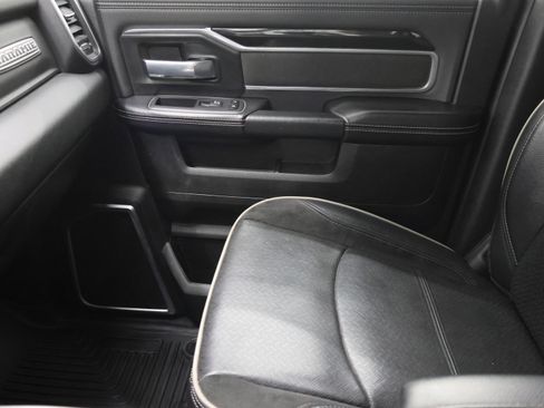 Used 2022 RAM 2500 Laramie AWD/4WD image 13
