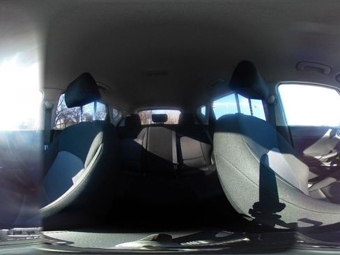 Used 2025 Kia Soul LX w/ LX Technology Package image 40