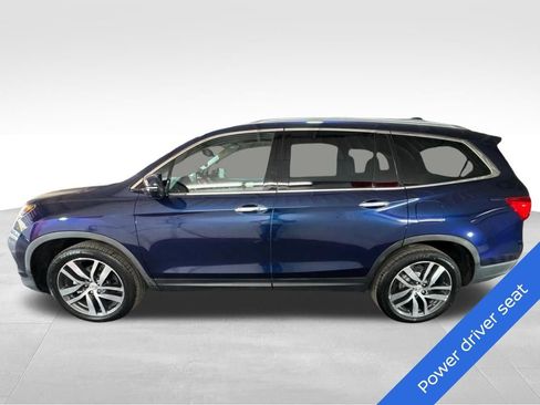Used 2016 Honda Pilot Touring image 8