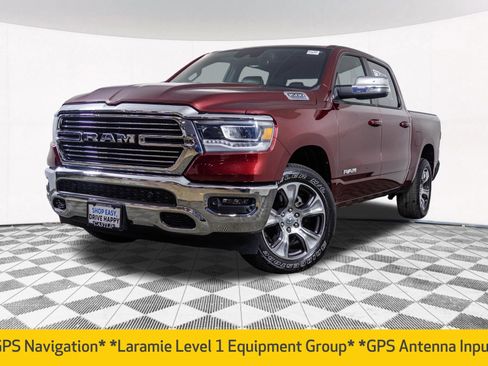 Used 2023 RAM 1500 Laramie AWD/4WD image 2