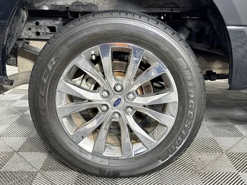 Used 2017 Ford F150 XLT w/ Equipment Group 302A Luxury image 30