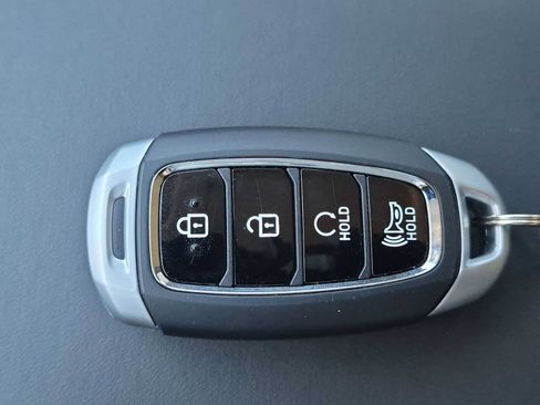 New 2026 Hyundai Venue SEL FWD image 33
