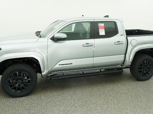 New 2026 Toyota Tacoma SR5 AWD/4WD image 5