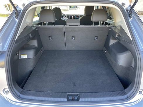 Used 2025 Volkswagen Tiguan S image 24