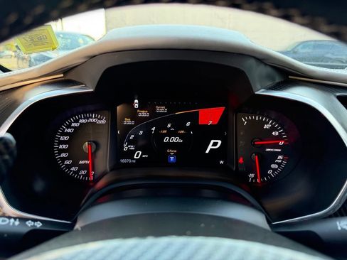 Used 2019 Chevrolet Corvette Z06 RWD image 13