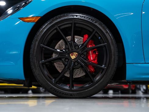 Used 2018 Porsche 718 Boxster S image 45