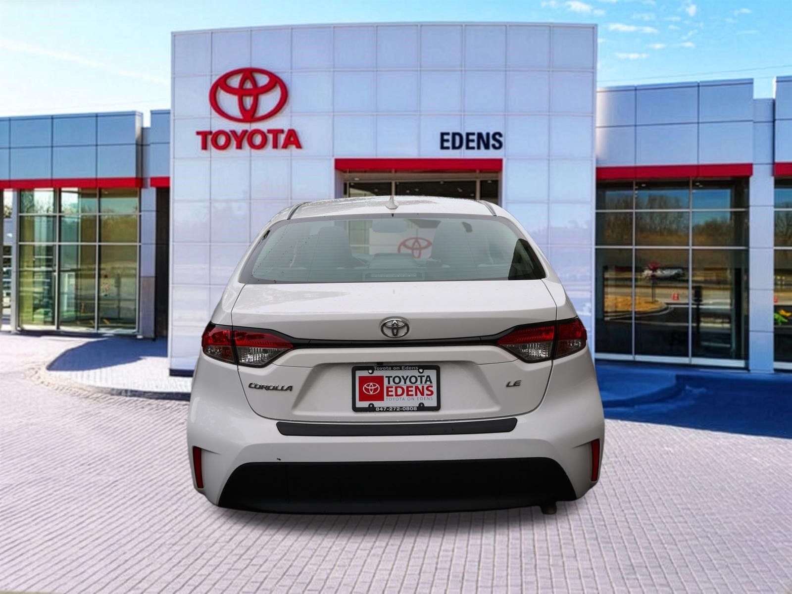 Certified 2024 Toyota Corolla LE FWD image 4