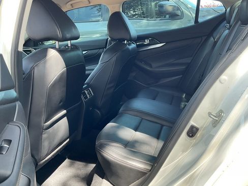 Used 2020 Nissan Maxima 3.5 SV w/ Floor Mat Group FWD image 12