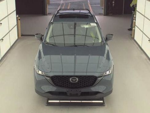 Used 2023 MAZDA CX-5 Carbon Edition image 4