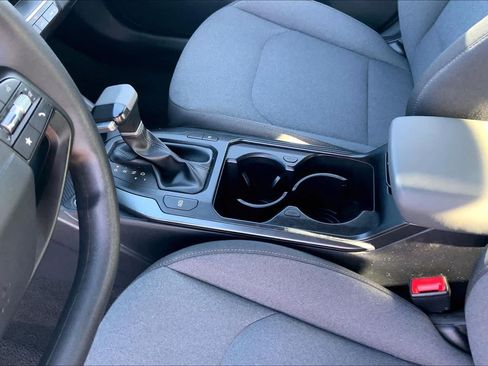 Used 2025 Kia K4 FWD image 17