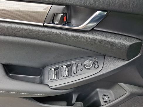 Used 2022 Honda Accord Sport image 13