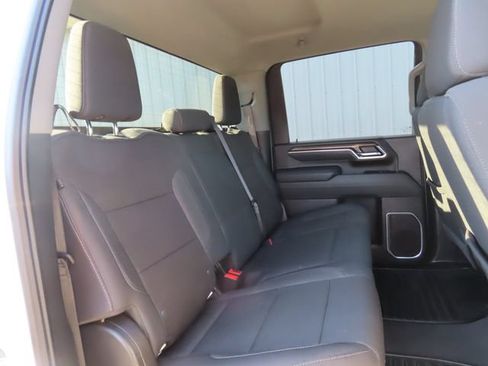 Used 2025 Chevrolet Silverado 2500 LT w/ Convenience Package AWD/4WD image 30