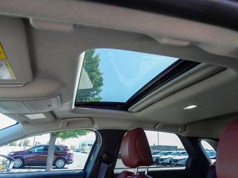 Certified 2024 MAZDA CX-30 AWD 2.5 S w/ Preferred Package image 11