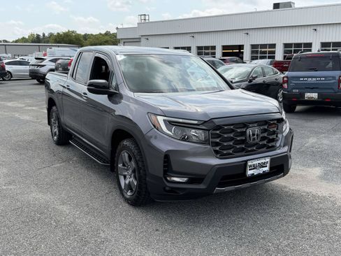 Used 2024 Honda Ridgeline TrailSport image 1