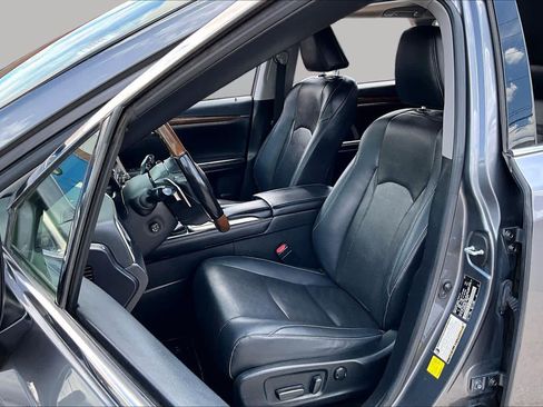 Used 2021 Lexus RX 350L FWD w/ Premium Package image 8