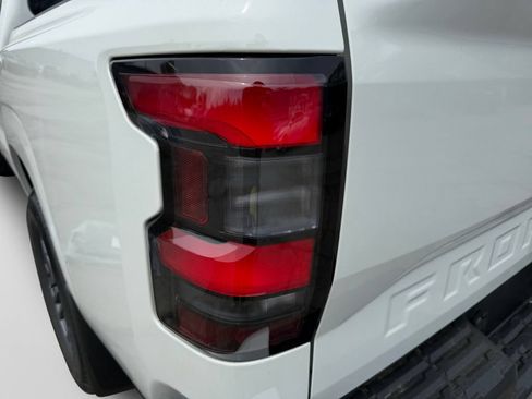 New 2026 Nissan Frontier SV w/ All-Weather Content Package AWD/4WD image 21