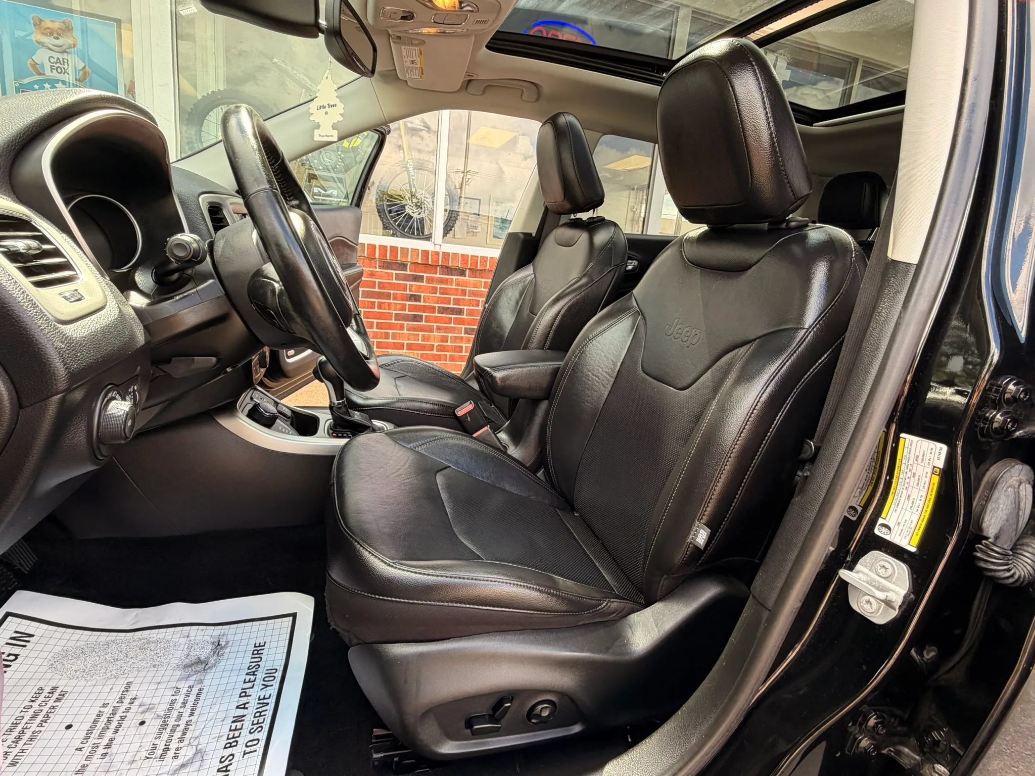 Used 2019 Jeep Compass High Altitude AWD/4WD image 10