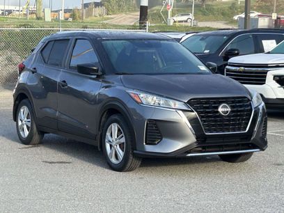Used 2022 Nissan Kicks S
