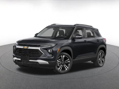 Used 2025 Chevrolet TrailBlazer LT w/ Driver Confidence Package AWD/4WD image 4